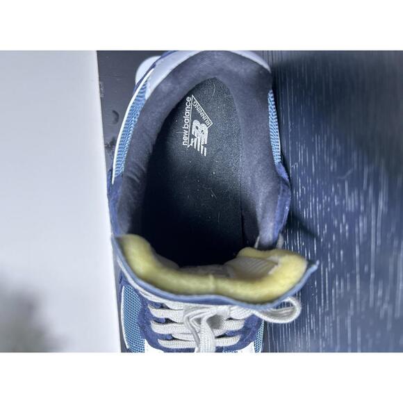 NewBlanace 2002R - Picture 7 of 9